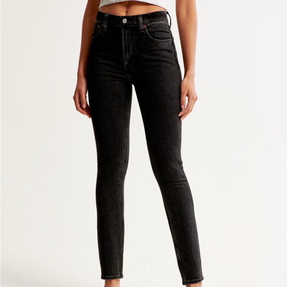 ABERCROMBIE HIGH RISE SKINNY JEANS